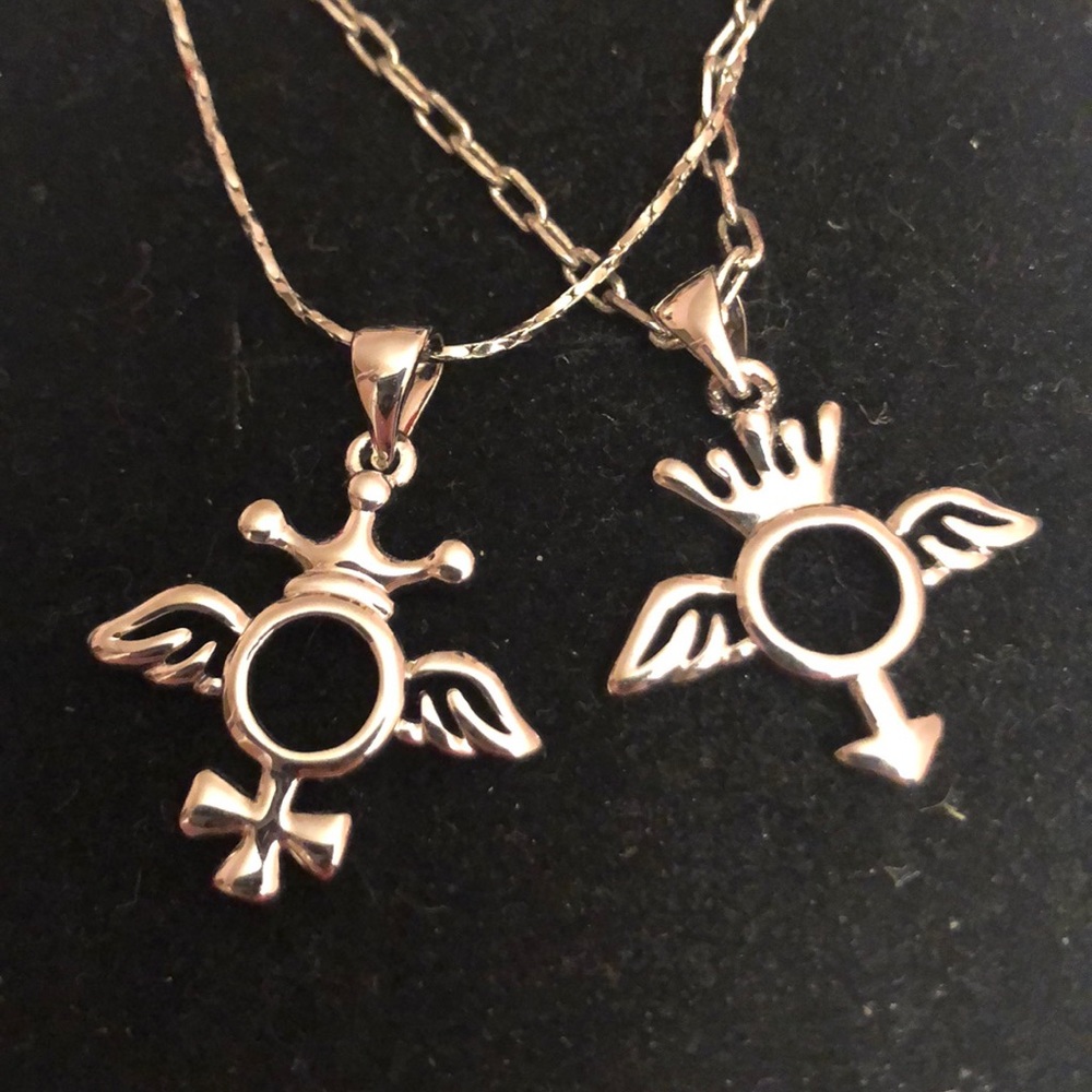 🌺3/$30🌺 Couple necklace!!